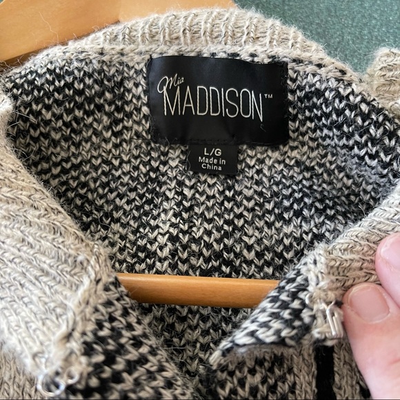 Mia Maddison Heather Design Cardigan - Picture 5 of 8